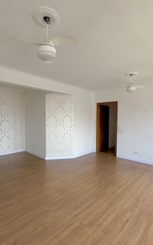 Apartamento para alugar com 140m², 3 quartos e 2 vagas Apartamento para alugar com 140m², 3 quartos e 2 vagasSala