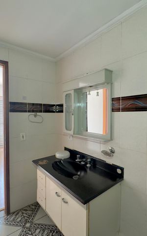 Apartamento para alugar com 140m², 3 quartos e 2 vagas Apartamento para alugar com 140m², 3 quartos e 2 vagasBanheiro 3