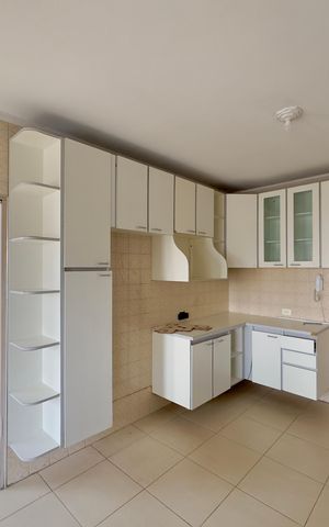 Apartamento para alugar com 140m², 3 quartos e 2 vagas Apartamento para alugar com 140m², 3 quartos e 2 vagasCozinha