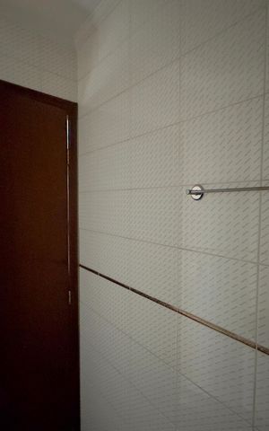 Apartamento para alugar com 140m², 3 quartos e 2 vagas Apartamento para alugar com 140m², 3 quartos e 2 vagasBanheiro 1