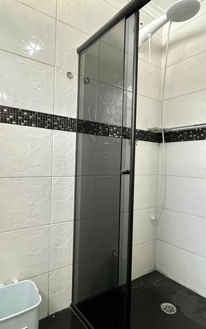 Casa para alugar com 200m², 3 quartos e 4 vagas Casa para alugar com 200m², 3 quartos e 4 vagasBanheiro da Suíte