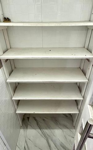 Casa para alugar com 200m², 3 quartos e 4 vagas Casa para alugar com 200m², 3 quartos e 4 vagasDespensa