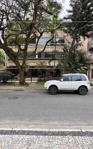 Apartamento à venda com 120m², 3 quartos e 1 vaga Apartamento à venda com 120m², 3 quartos e 1 vagaFachada