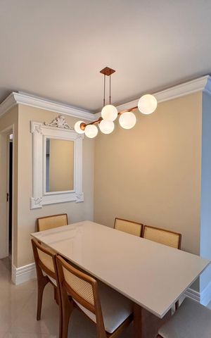 Apartamento à venda com 120m², 3 quartos e 1 vaga Apartamento à venda com 120m², 3 quartos e 1 vagaSala