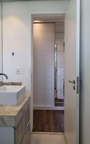 Apartamento à venda com 66m², 2 quartos e 1 vaga Apartamento à venda com 66m², 2 quartos e 1 vagaBanheiro da Suíte