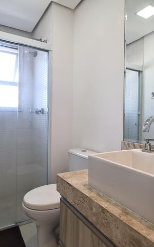 Apartamento à venda com 66m², 2 quartos e 1 vaga Apartamento à venda com 66m², 2 quartos e 1 vagaBanheiro da Suíte
