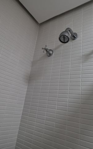 Apartamento à venda com 66m², 2 quartos e 1 vaga Apartamento à venda com 66m², 2 quartos e 1 vagaBanheiro