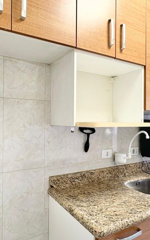 Apartamento à venda com 50m², 2 quartos e 2 vagas Apartamento à venda com 50m², 2 quartos e 2 vagasCozinha