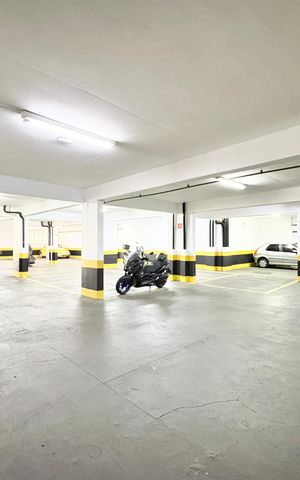 Apartamento à venda com 50m², 2 quartos e 2 vagas Apartamento à venda com 50m², 2 quartos e 2 vagasGaragem