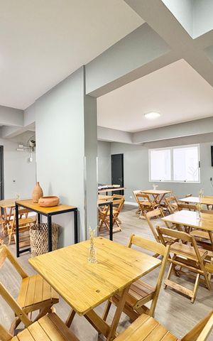 Apartamento à venda com 50m², 2 quartos e 2 vagas Apartamento à venda com 50m², 2 quartos e 2 vagasÁrea comum - Salão de festas