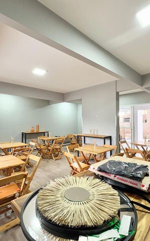 Apartamento à venda com 50m², 2 quartos e 2 vagas Apartamento à venda com 50m², 2 quartos e 2 vagasÁrea comum - Salão de festas