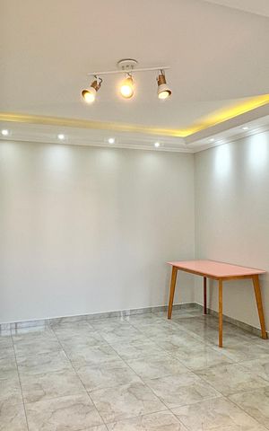 Apartamento à venda com 50m², 2 quartos e 2 vagas Apartamento à venda com 50m², 2 quartos e 2 vagasVaranda da Sala