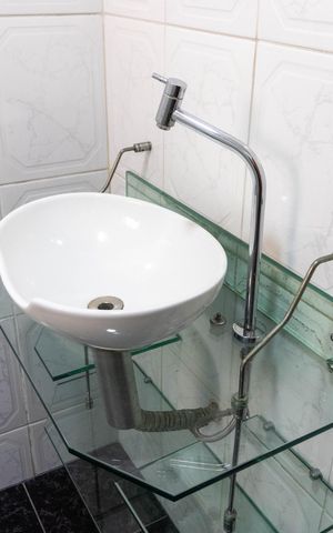 Casa para alugar com 360m², 2 quartos e 2 vagas Casa para alugar com 360m², 2 quartos e 2 vagasBanheiro 2
