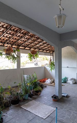 Casa para alugar com 360m², 2 quartos e 2 vagas Casa para alugar com 360m², 2 quartos e 2 vagasVaranda