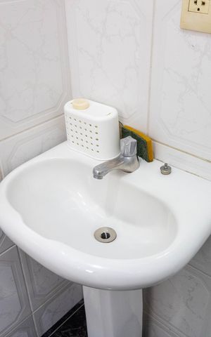Casa para alugar com 360m², 2 quartos e 2 vagas Casa para alugar com 360m², 2 quartos e 2 vagasBanheiro