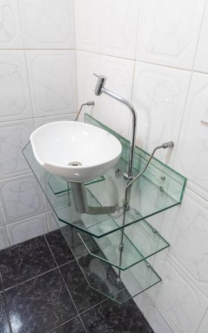 Casa para alugar com 360m², 2 quartos e 2 vagas Casa para alugar com 360m², 2 quartos e 2 vagasBanheiro 2