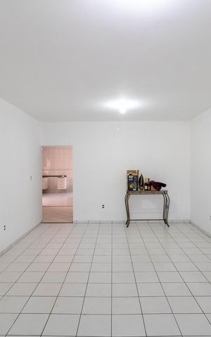Casa para alugar com 360m², 2 quartos e 2 vagas Casa para alugar com 360m², 2 quartos e 2 vagasSala