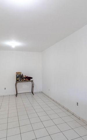 Casa para alugar com 360m², 2 quartos e 2 vagas Casa para alugar com 360m², 2 quartos e 2 vagasSala