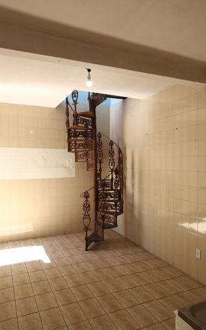 Casa para alugar com 70m², 2 quartos e 2 vagas Casa para alugar com 70m², 2 quartos e 2 vagasSala