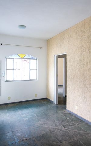 Casa para alugar com 50m², 2 quartos e sem vaga Casa para alugar com 50m², 2 quartos e sem vagaSala