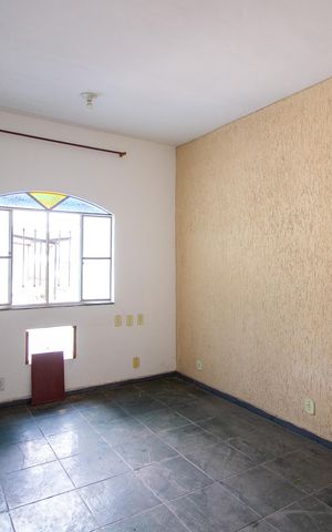 Casa para alugar com 50m², 2 quartos e sem vaga Casa para alugar com 50m², 2 quartos e sem vagaSuíte