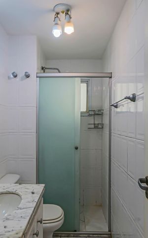 Apartamento para alugar com 93m², 3 quartos e 2 vagasBanheiro social