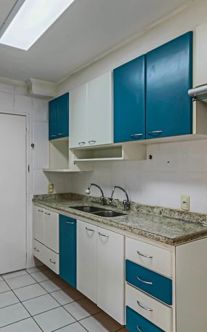 Apartamento para alugar com 93m², 3 quartos e 2 vagasCozinha