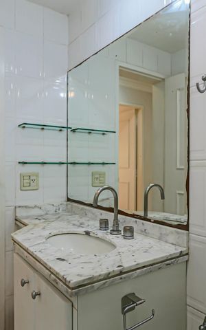 Apartamento para alugar com 93m², 3 quartos e 2 vagasBanheiro social
