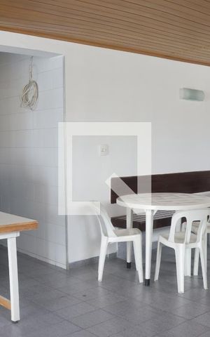 Apartamento à venda com 182m², 3 quartos e 2 vagas Apartamento à venda com 182m², 3 quartos e 2 vagasSalão de Festas