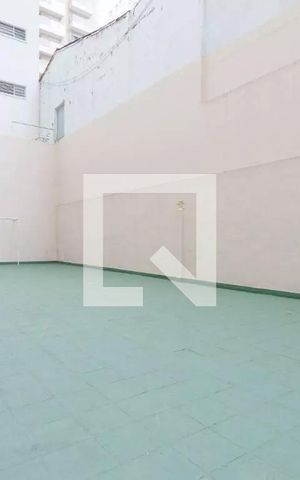 Apartamento à venda com 182m², 3 quartos e 2 vagas Apartamento à venda com 182m², 3 quartos e 2 vagasQuadra Esportiva