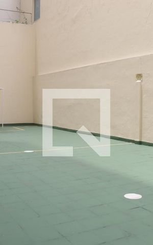 Apartamento à venda com 182m², 3 quartos e 2 vagas Apartamento à venda com 182m², 3 quartos e 2 vagasQuadra Esportiva