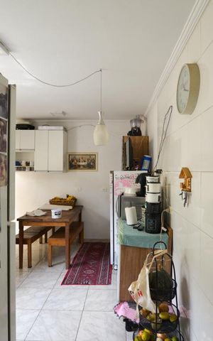 Casa à venda com 150m², 3 quartos e 2 vagas Casa à venda com 150m², 3 quartos e 2 vagasCOZINHA