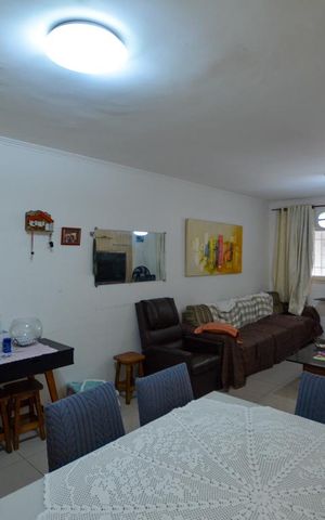 Casa à venda com 150m², 3 quartos e 2 vagas Casa à venda com 150m², 3 quartos e 2 vagasSALA