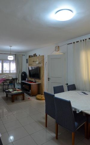 Casa à venda com 150m², 3 quartos e 2 vagas Casa à venda com 150m², 3 quartos e 2 vagasSALA
