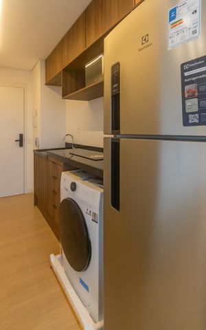 Studio para alugar com 34m², 1 quarto e sem vaga Studio para alugar com 34m², 1 quarto e sem vagaCozinha e Área de Serviço