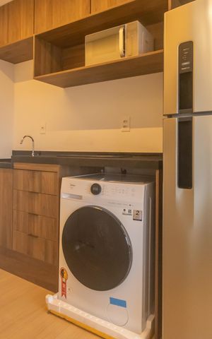 Studio para alugar com 34m², 1 quarto e sem vaga Studio para alugar com 34m², 1 quarto e sem vagaCozinha e Área de Serviço