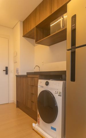 Studio para alugar com 34m², 1 quarto e sem vaga Studio para alugar com 34m², 1 quarto e sem vagaCozinha e Área de Serviço