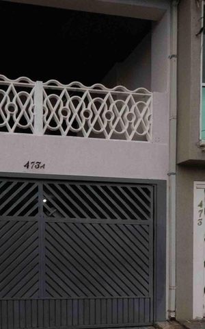 Casa à venda com 196m², 3 quartos e 2 vagas