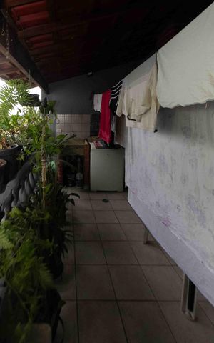 Casa à venda com 196m², 3 quartos e 2 vagas Casa à venda com 196m², 3 quartos e 2 vagasTerraço