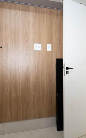 Casa de condomínio à venda com 330m², 4 quartos e 3 vagas Casa de condomínio à venda com 330m², 4 quartos e 3 vagasSuíte 1