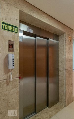 Apartamento à venda com 66m², 2 quartos e 1 vaga Apartamento à venda com 66m², 2 quartos e 1 vagaElevador