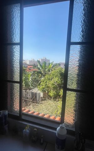 Casa à venda com 60m², 2 quartos e 1 vaga Casa à venda com 60m², 2 quartos e 1 vagaVista