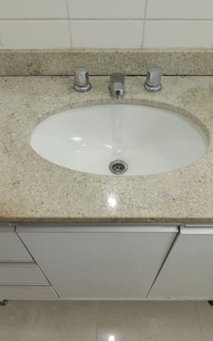 Apartamento para alugar com 123m², 4 quartos e 2 vagas Apartamento para alugar com 123m², 4 quartos e 2 vagasBanheiro da Suíte