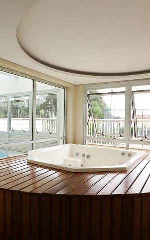 Apartamento para alugar com 123m², 4 quartos e 2 vagasjacuzzi