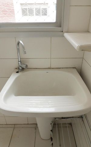 Apartamento para alugar com 123m², 4 quartos e 2 vagas Apartamento para alugar com 123m², 4 quartos e 2 vagasCozinha e Área de Serviço