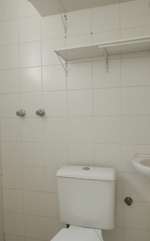 Apartamento para alugar com 123m², 4 quartos e 2 vagas Apartamento para alugar com 123m², 4 quartos e 2 vagasCozinha e Área de Serviço