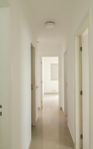 Apartamento para alugar com 123m², 4 quartos e 2 vagas Apartamento para alugar com 123m², 4 quartos e 2 vagasCorredor