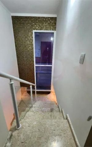 Casa à venda com 303m², 3 quartos e 4 vagas