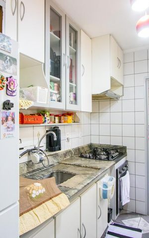 Apartamento à venda com 53m², 2 quartos e 1 vaga Apartamento à venda com 53m², 2 quartos e 1 vagaCozinha