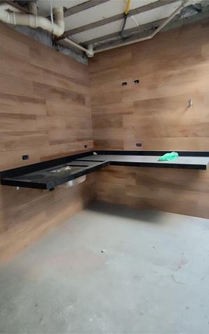 Casa à venda com 130m², 3 quartos e 2 vagas